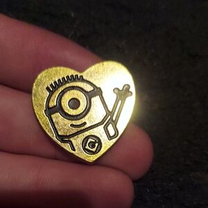 Universal Studios Gold Tone Minion Pin